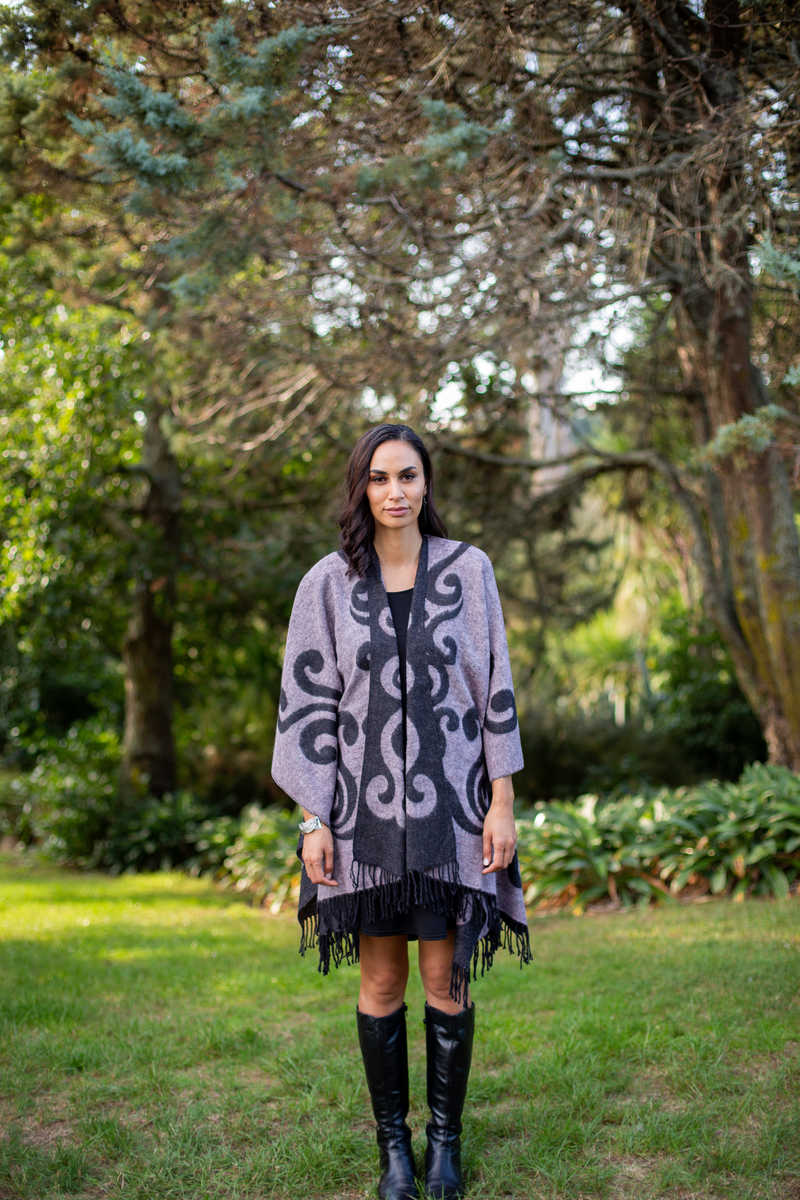 Kahu Poncho