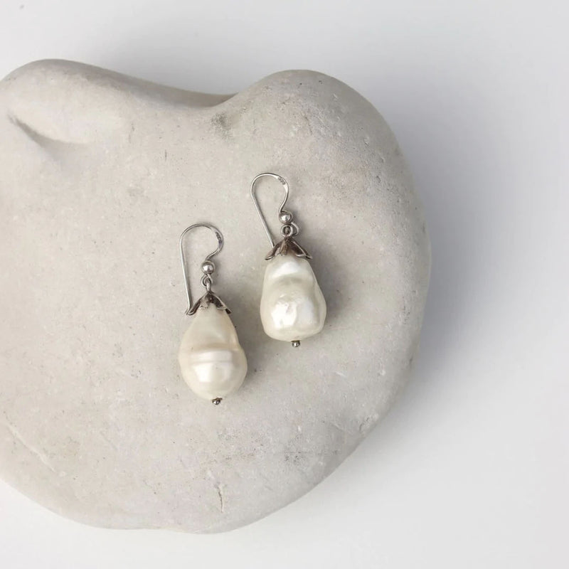 Silver Perle Baroque Pearl Earrings