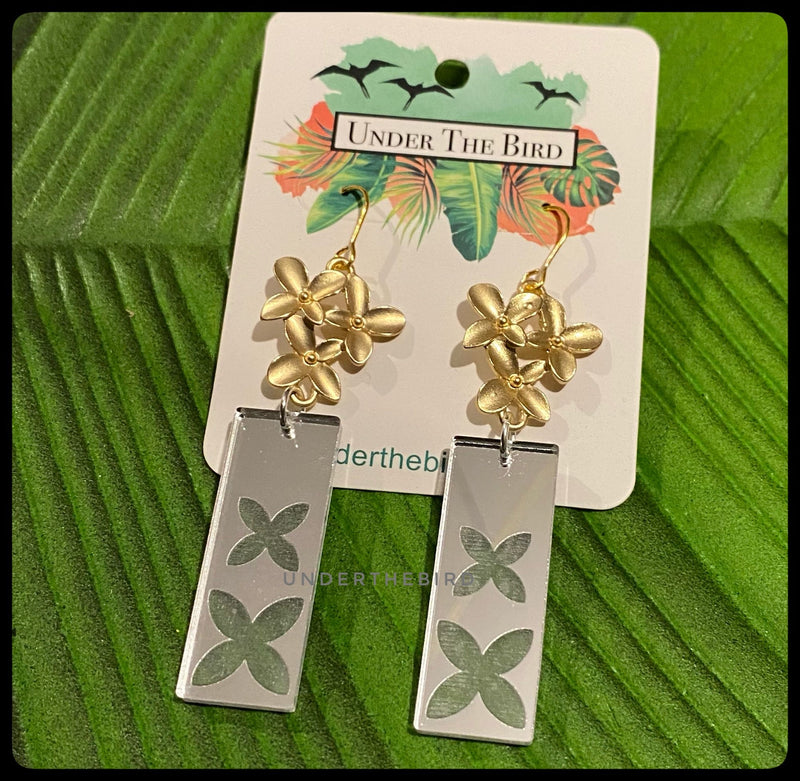 Pua Earrings